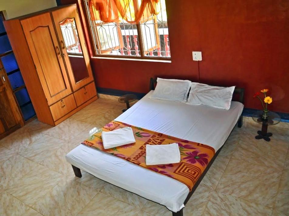 Oasis Beach Resort Goa Exterior photo
